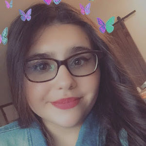 Meet your Posher, Alexis